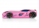 Zijaanzicht van het raceauto bed Karma roze voor meisjes met ledlichtjes in de velgen